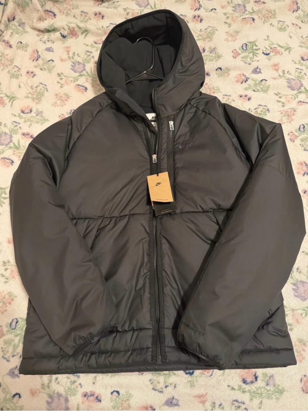 Nike Therma-FIT Puffer Jacket Black Size Medium NWT